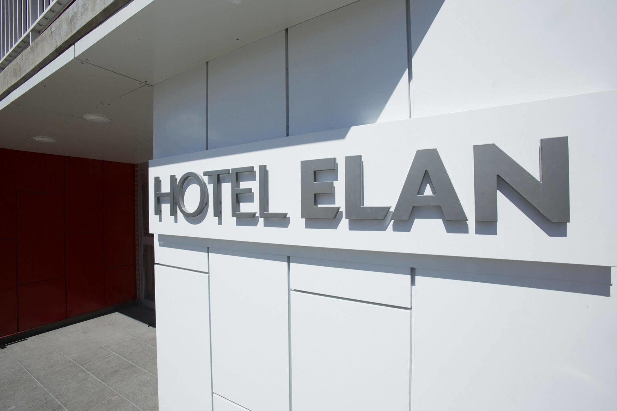 Hotel Elan Калгари Экстерьер фото